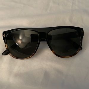 Tom Ford unisex luxury sunglasses
